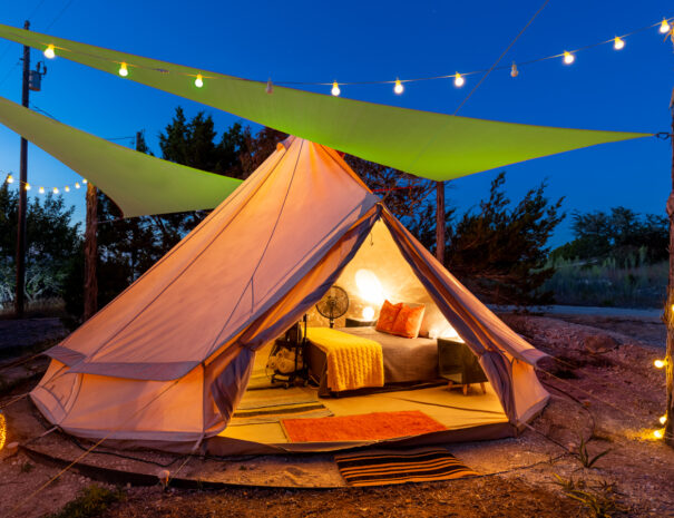 ranch-3232-comanche-glamping-tent-twilight-4x3-1.jpg