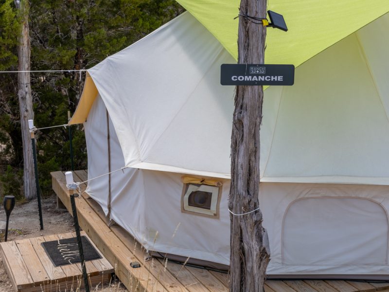 ranch-3232-comanche-glamping-tent-signage-1-Web-1200px